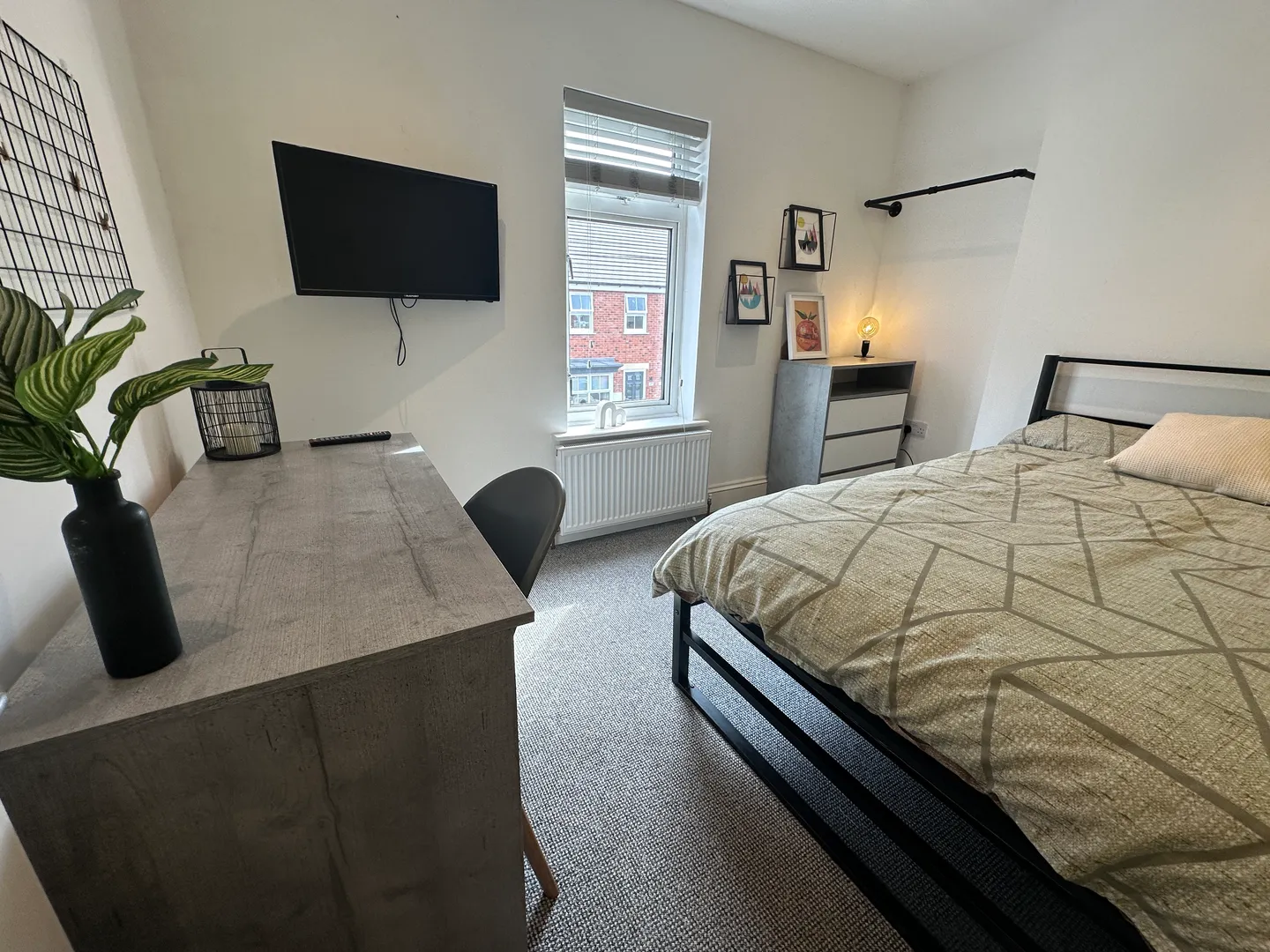 Spare Rooms - 4 Bed *LTD OFFER -50% OFF FIRST 3 MTHS RENT!* - Image 11